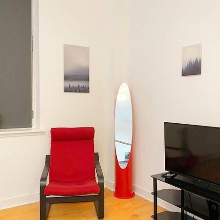 Cozy Nights - Ibrox Street Apartment Глазгоу Екстериор снимка